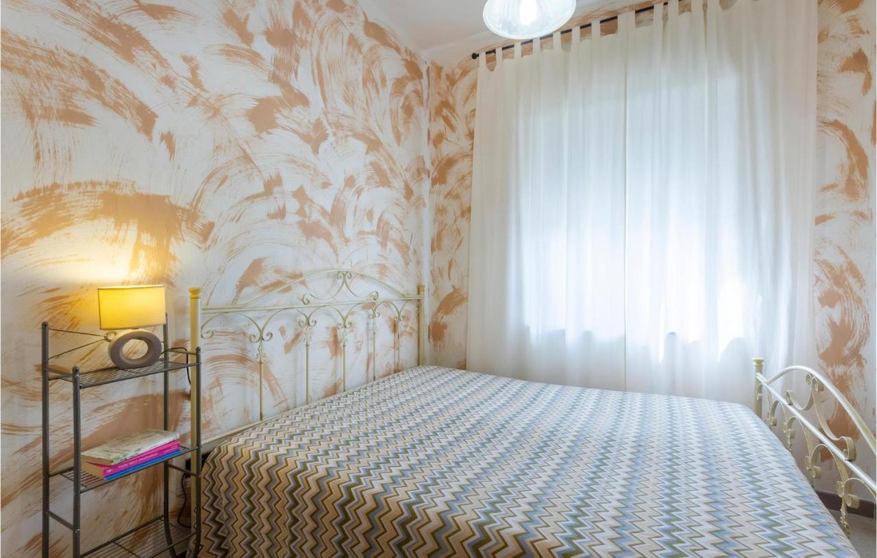Lovely Apartment In Carovigno With Kitchen Eksteriør billede