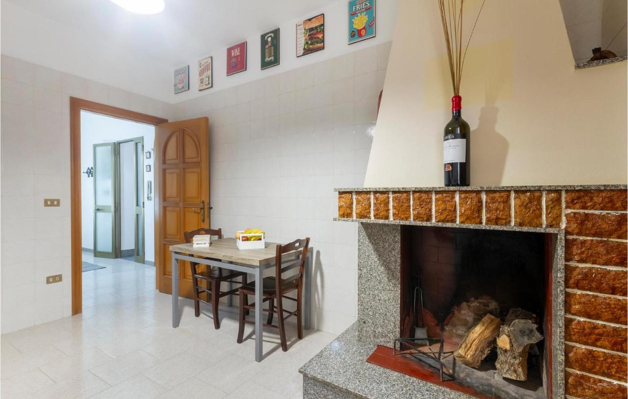 Lovely Apartment In Carovigno With Kitchen Eksteriør billede